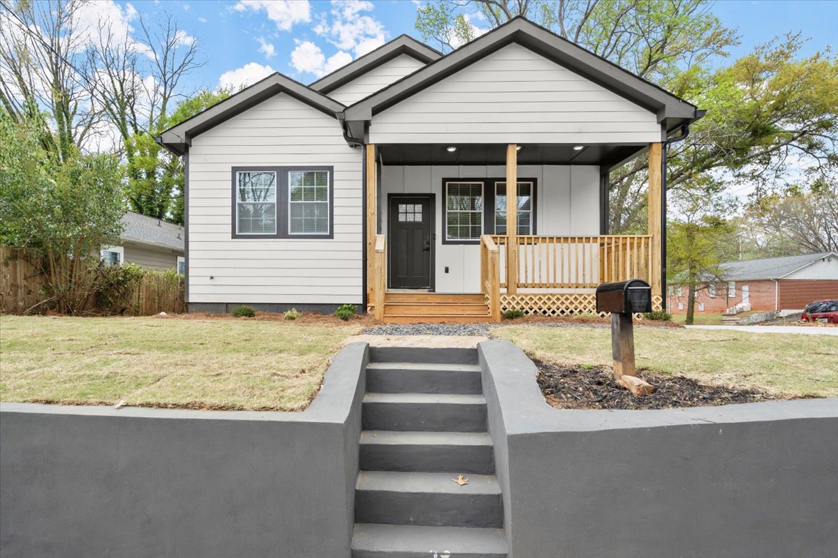368 Andrew J Hairston PL NW